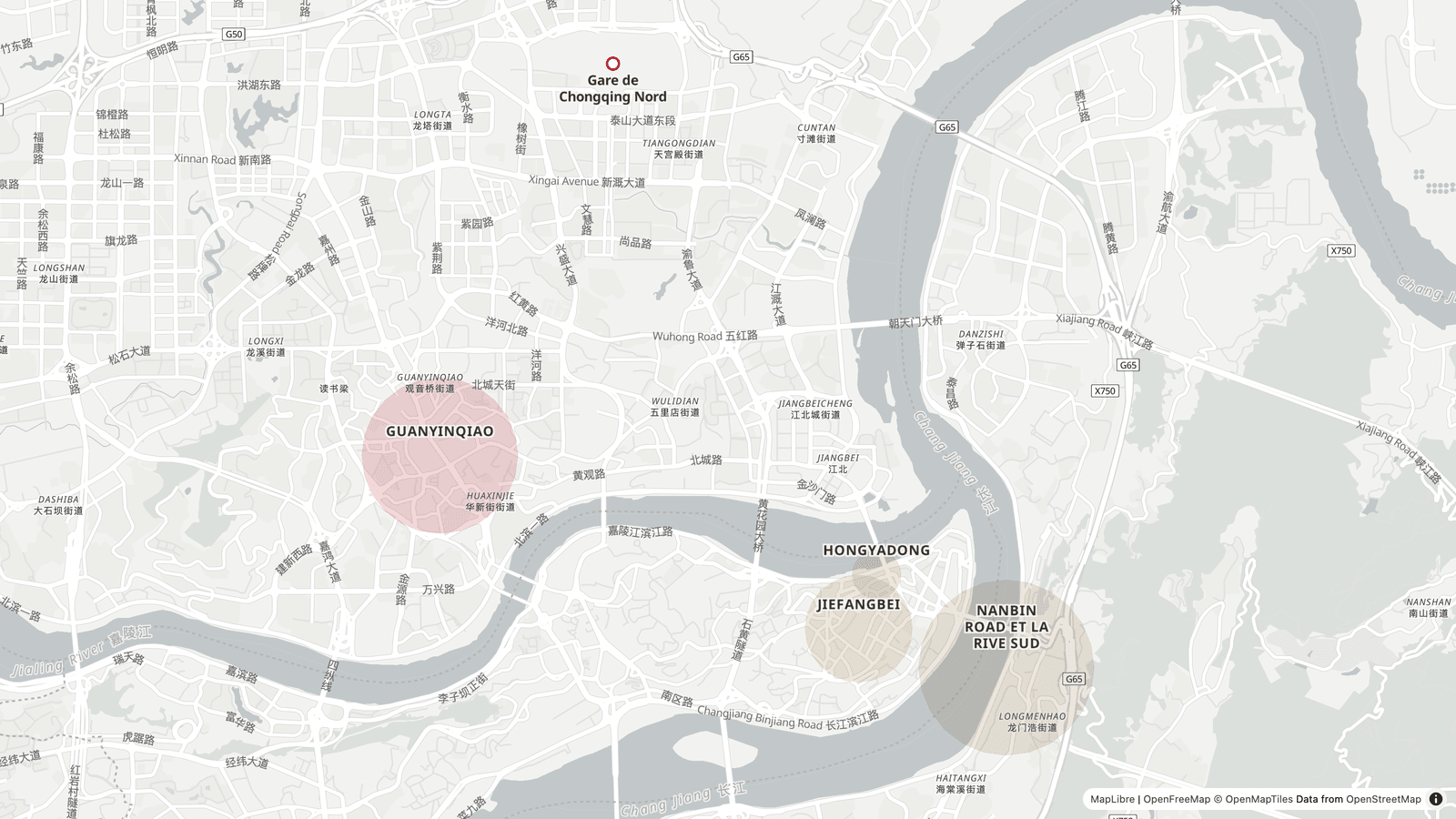 Carte des quartiers où dormir à Chongqing : Guanyinqiao au nord de la Jialing, Jiefangbei et Hongyadong sur la presqu'île entre les deux fleuves, Nanbin Road sur la rive sud du Yangtsé, et la gare de Chongqing Nord au nord